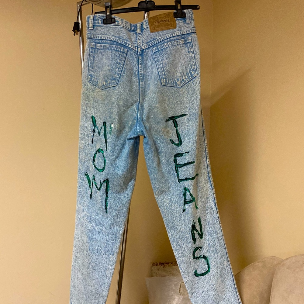 True vintage Mom Jeans!